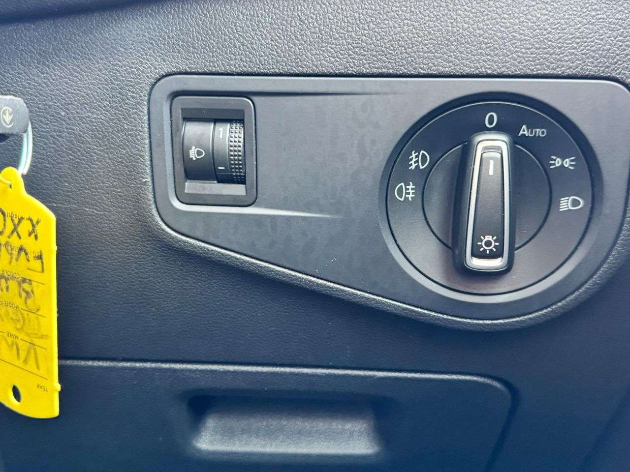 2017 VOLKSWAGEN TIGUAN 2017 VOLKSWAGEN TIGUAN