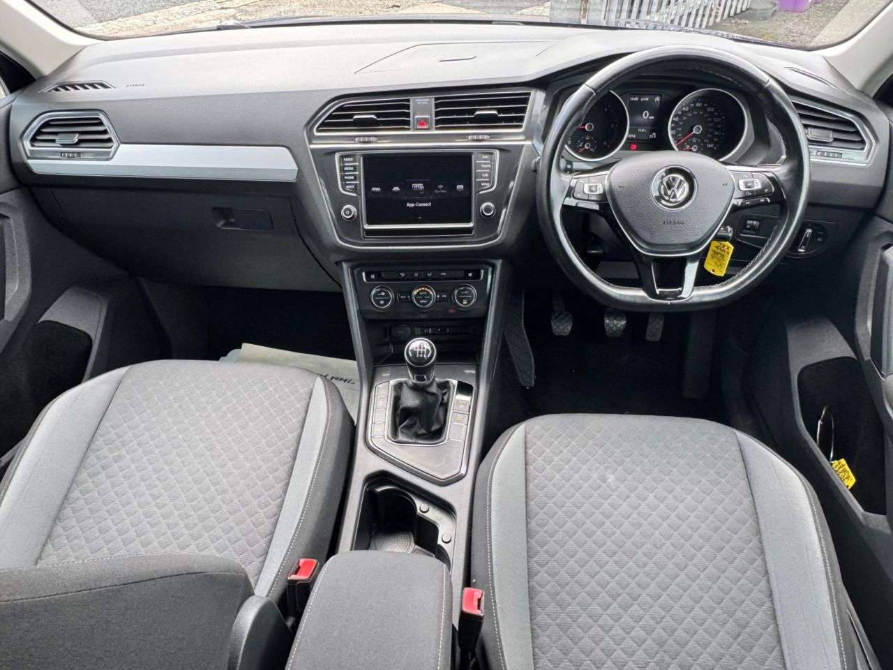 2017 VOLKSWAGEN TIGUAN 2017 VOLKSWAGEN TIGUAN