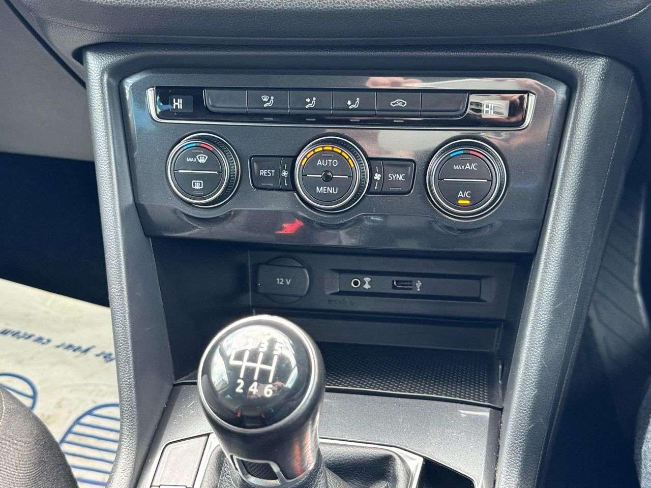 2017 VOLKSWAGEN TIGUAN 2017 VOLKSWAGEN TIGUAN