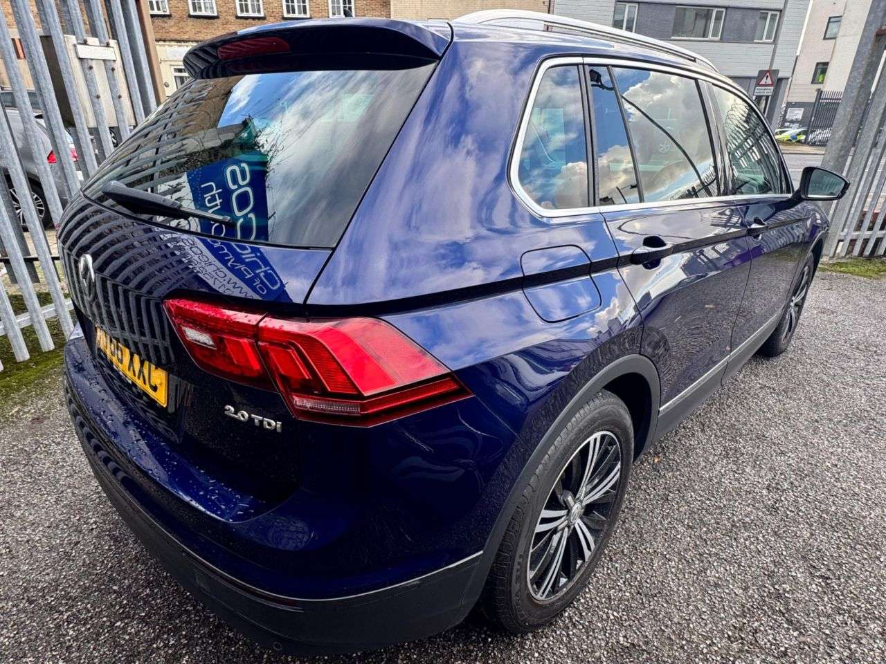 2017 VOLKSWAGEN TIGUAN 2017 VOLKSWAGEN TIGUAN