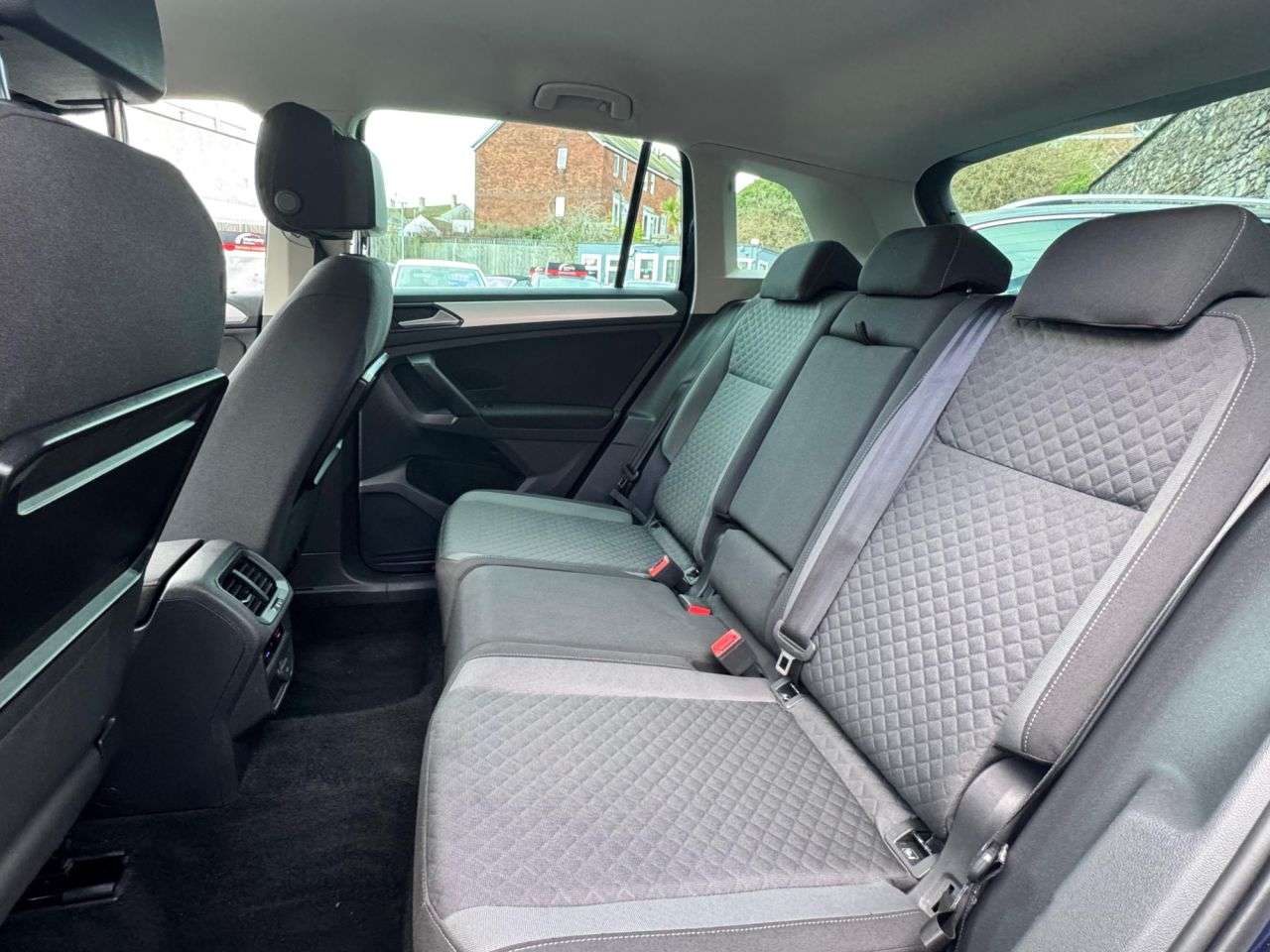 2017 VOLKSWAGEN TIGUAN 2017 VOLKSWAGEN TIGUAN