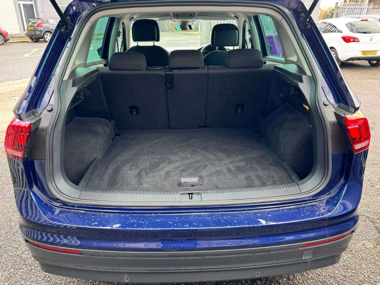 2017 VOLKSWAGEN TIGUAN 2017 VOLKSWAGEN TIGUAN