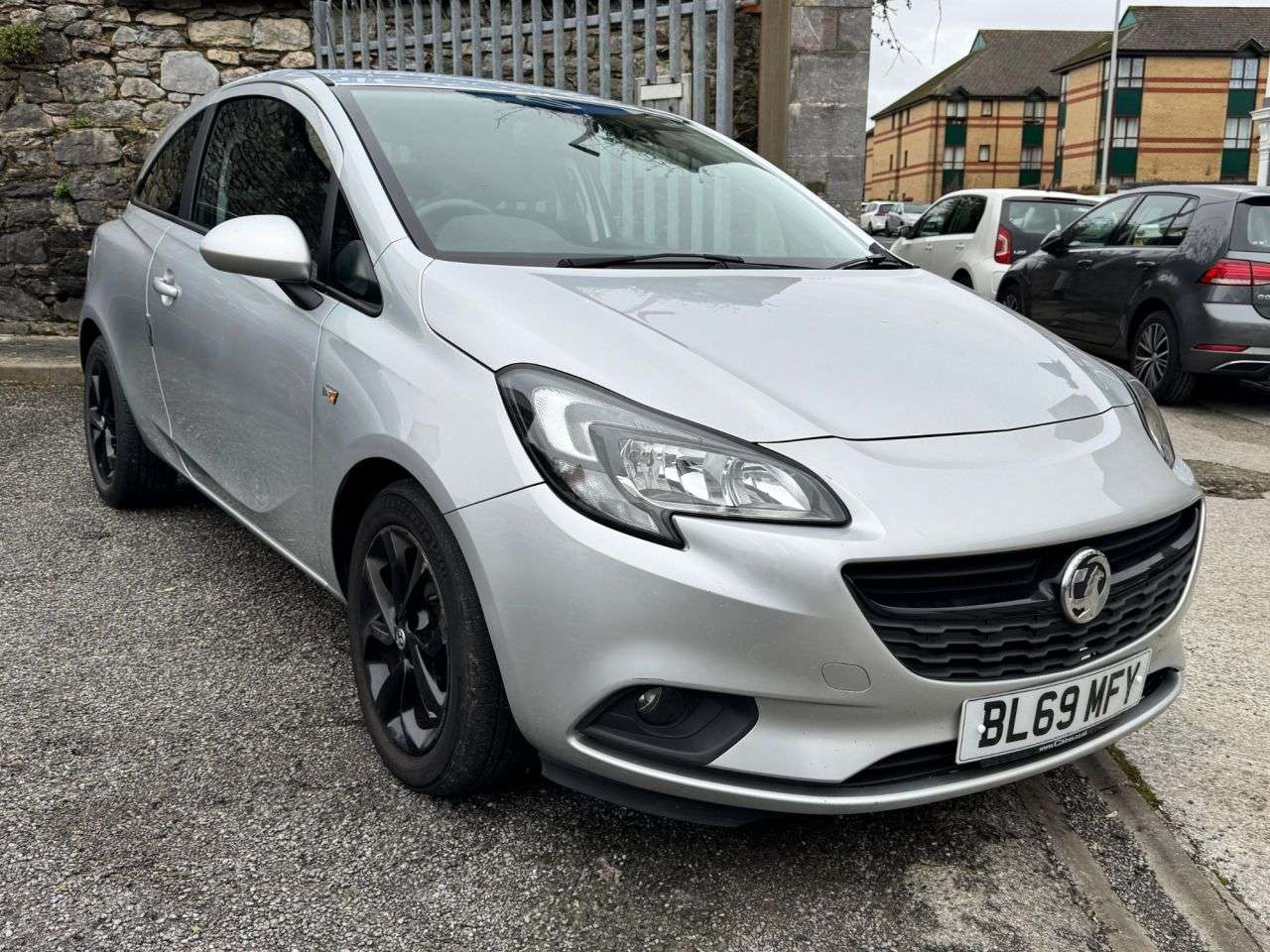 A 2019 VAUXHALL CORSA 1.4i Griffin Hatchback 3dr Petrol Manual Euro 6 (s/s) (90 ps) A 2019 VAUXHALL CORSA 1.4i Griffin Hatchback 3dr Petrol Manual Euro 6 (s/s) (90 ps)