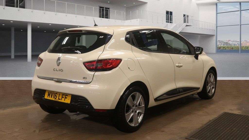 2016 RENAULT CLIO 2016 RENAULT CLIO