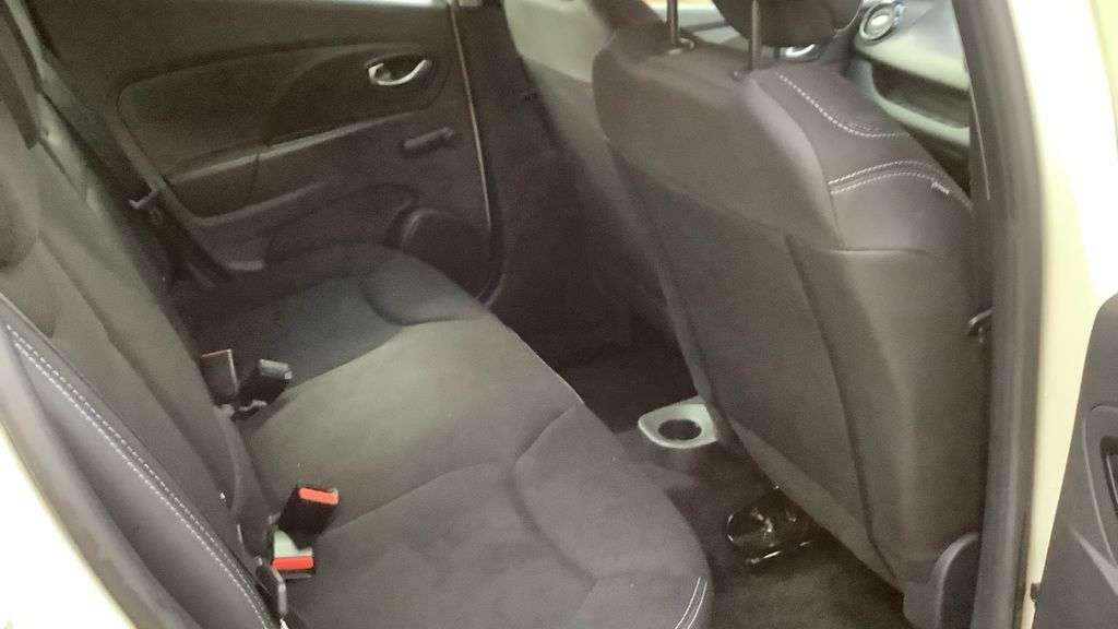 2016 RENAULT CLIO 2016 RENAULT CLIO