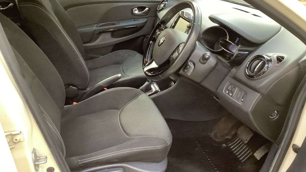 2016 RENAULT CLIO 2016 RENAULT CLIO