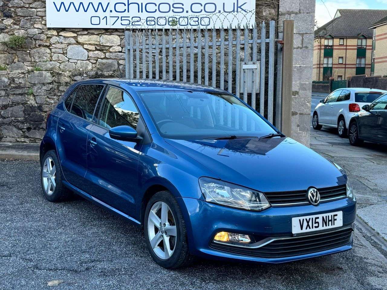 A 2015 VOLKSWAGEN POLO 1.2 TSI BlueMotion Tech SEL Hatchback 5dr Petrol Manual Euro 6 (s/s) (110 p A 2015 VOLKSWAGEN POLO 1.2 TSI BlueMotion Tech SEL Hatchback 5dr Petrol Manual Euro 6 (s/s) (110 p