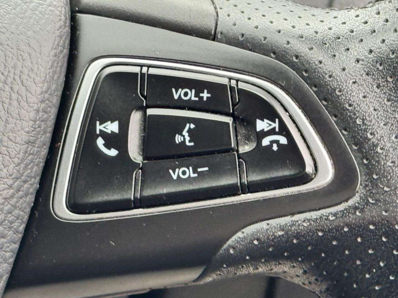 2017 FORD FOCUS 2017 FORD FOCUS