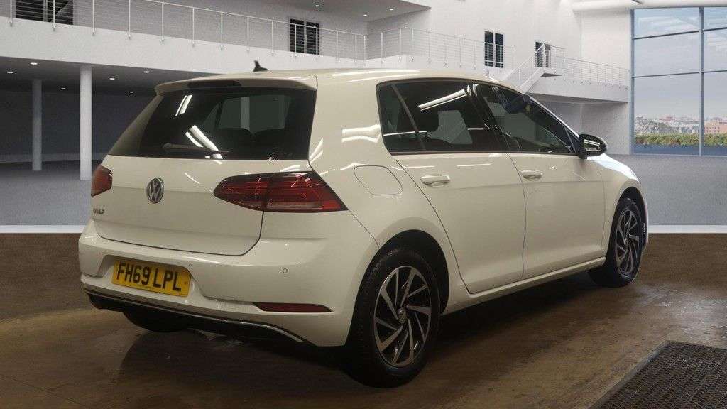 2019 VOLKSWAGEN GOLF 2019 VOLKSWAGEN GOLF
