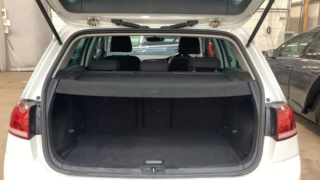 2019 VOLKSWAGEN GOLF 2019 VOLKSWAGEN GOLF