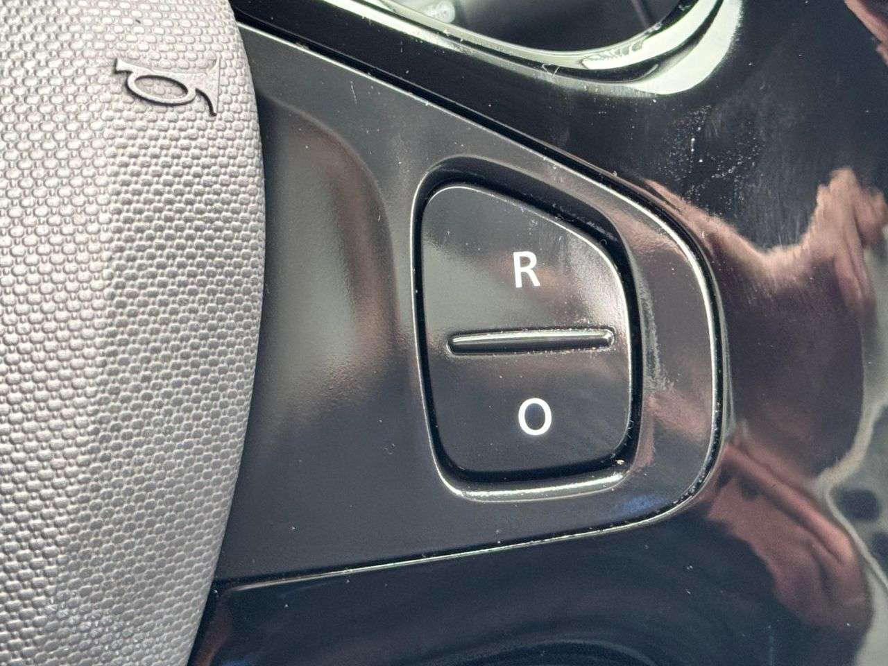 2015 RENAULT CLIO 2015 RENAULT CLIO