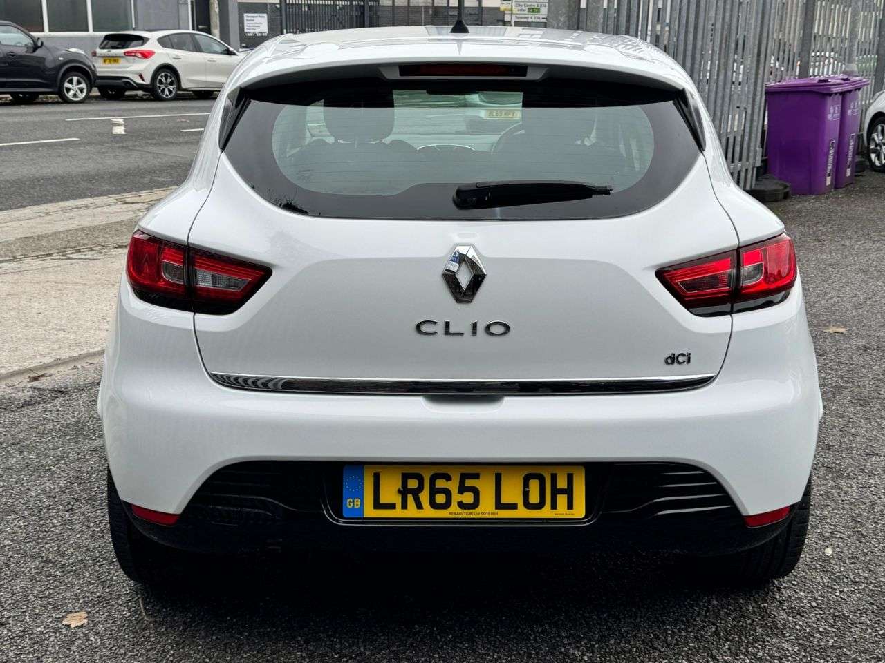 2015 RENAULT CLIO 2015 RENAULT CLIO