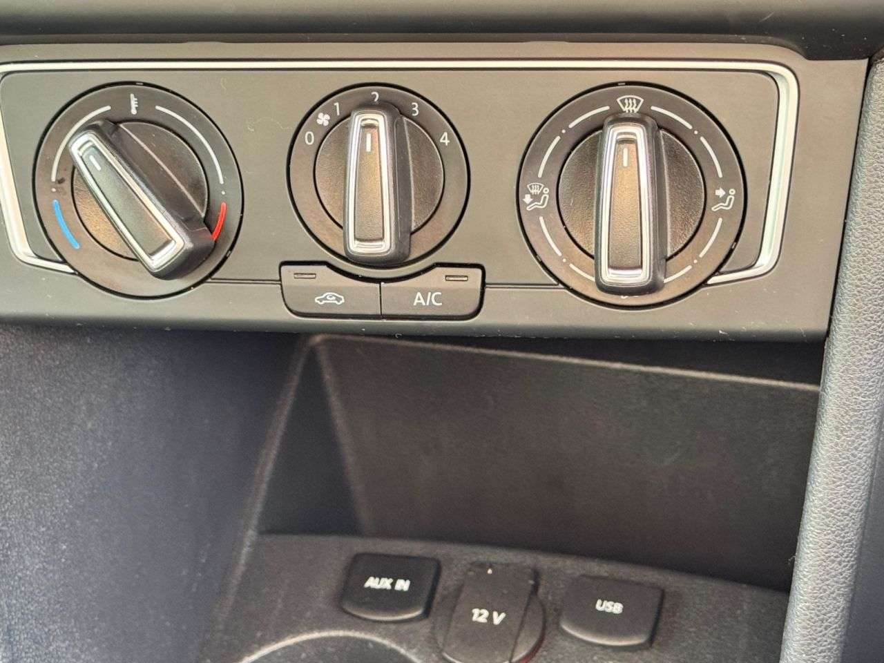 2016 VOLKSWAGEN POLO 2016 VOLKSWAGEN POLO