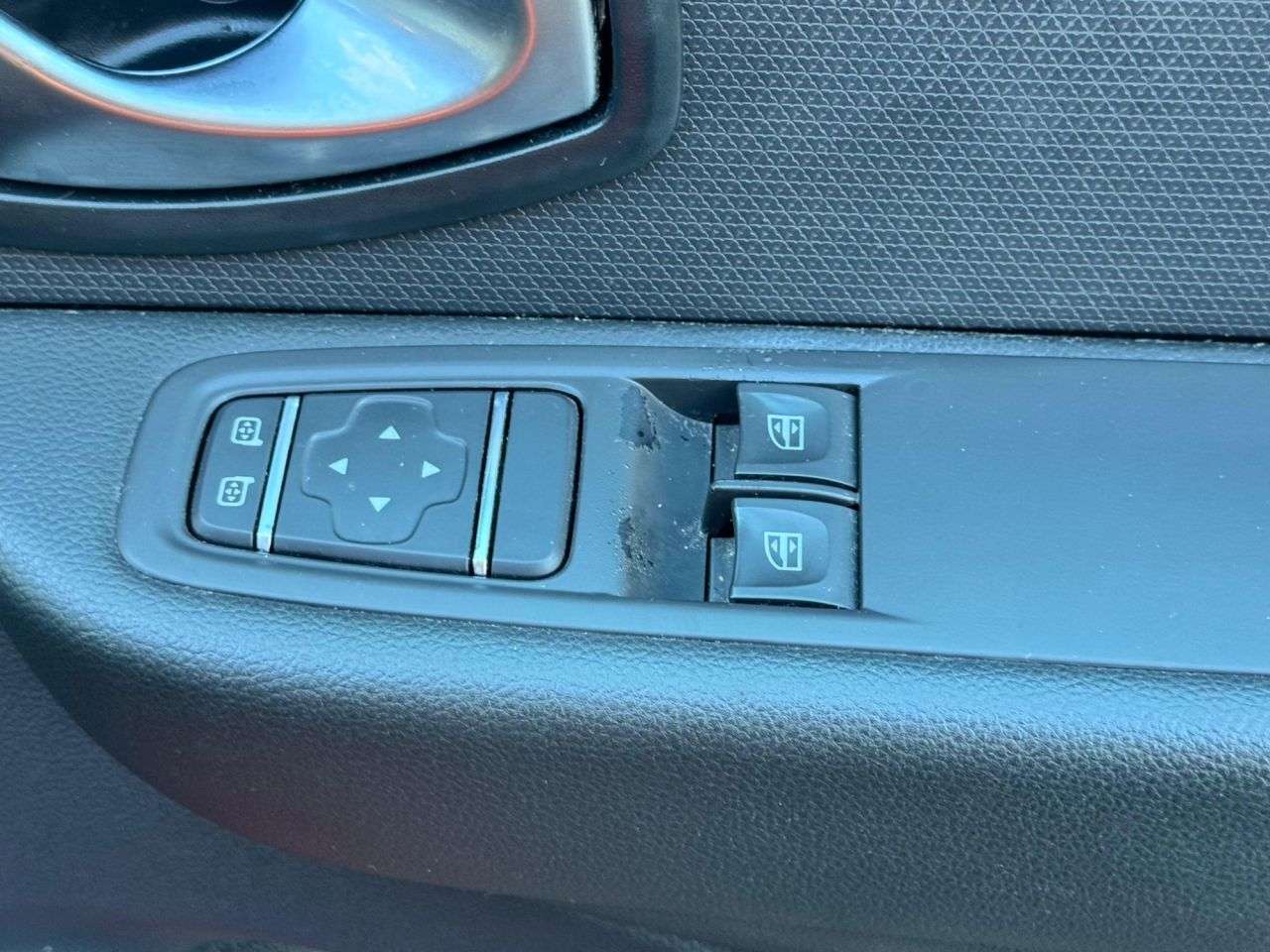 2018 RENAULT CLIO 2018 RENAULT CLIO