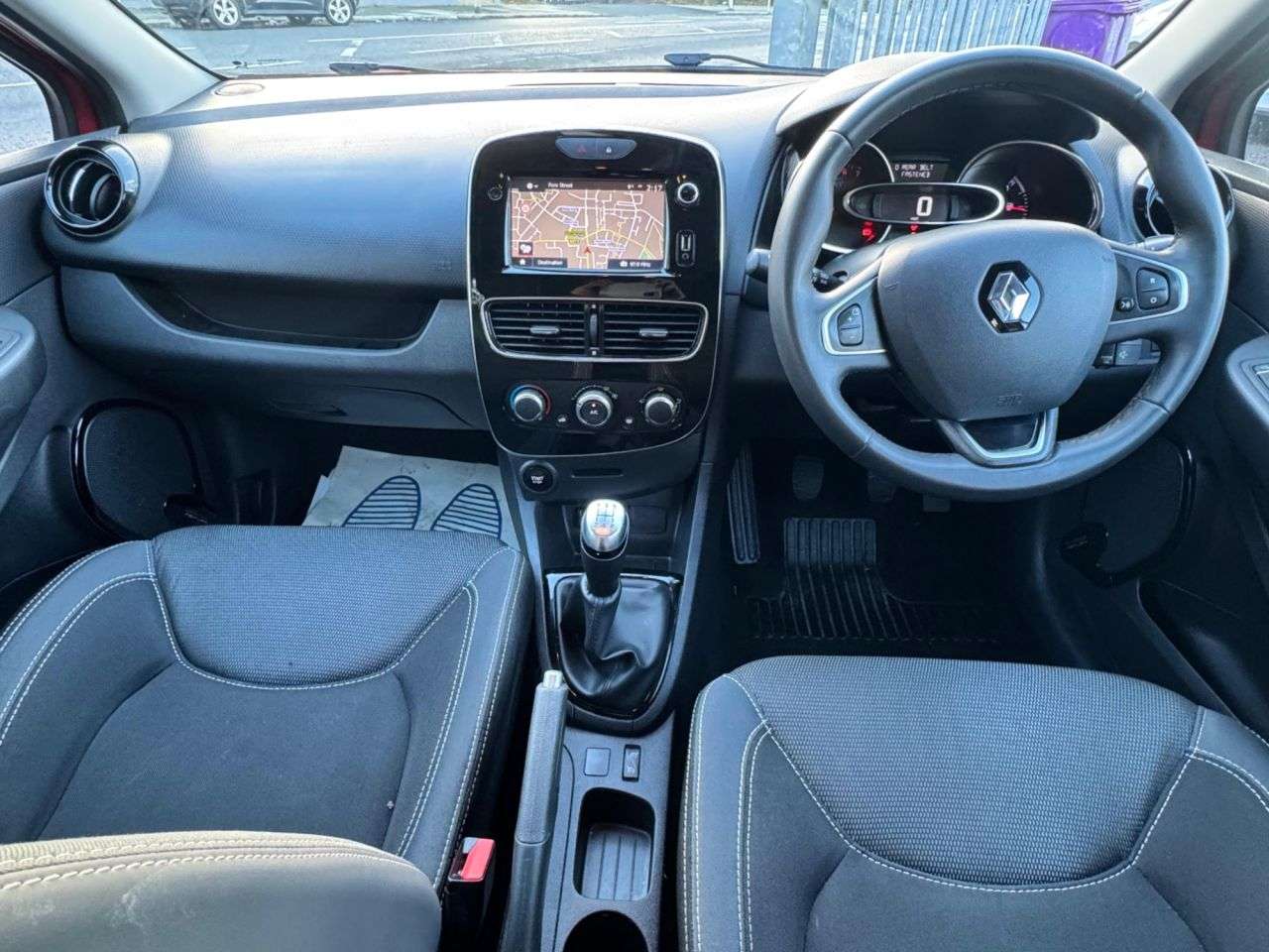 2018 RENAULT CLIO 2018 RENAULT CLIO
