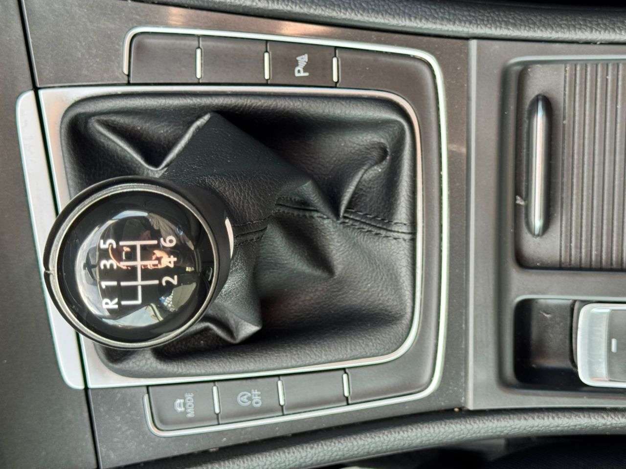 2017 VOLKSWAGEN GOLF 2017 VOLKSWAGEN GOLF