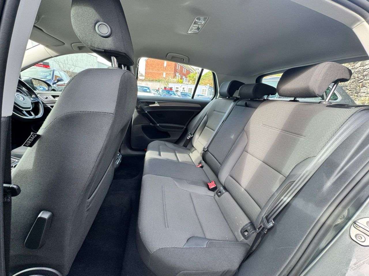 2017 VOLKSWAGEN GOLF 2017 VOLKSWAGEN GOLF