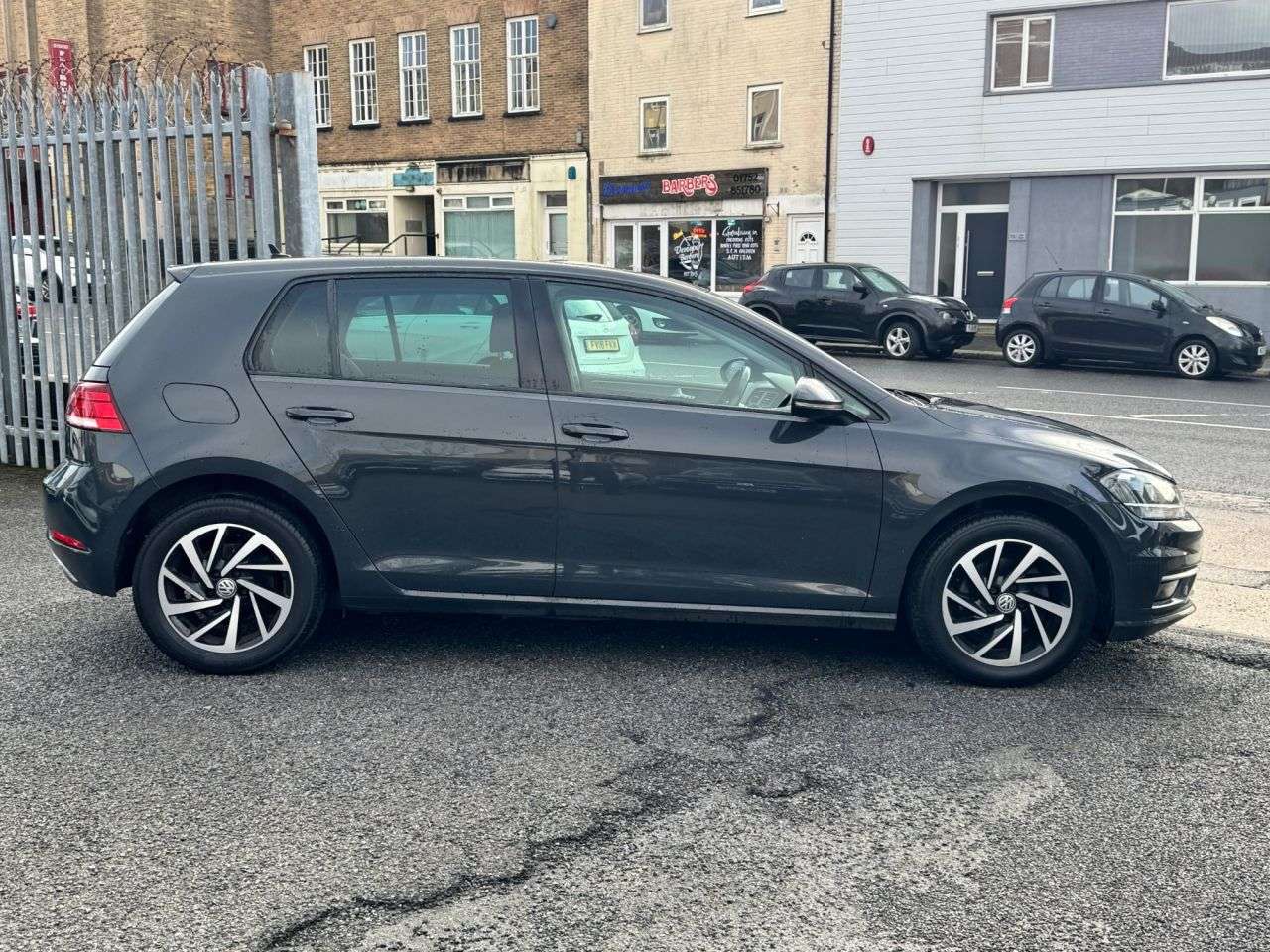 2019 VOLKSWAGEN GOLF 2019 VOLKSWAGEN GOLF