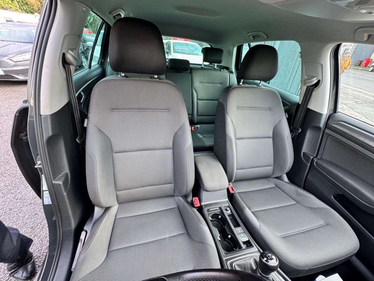 2019 VOLKSWAGEN GOLF 2019 VOLKSWAGEN GOLF