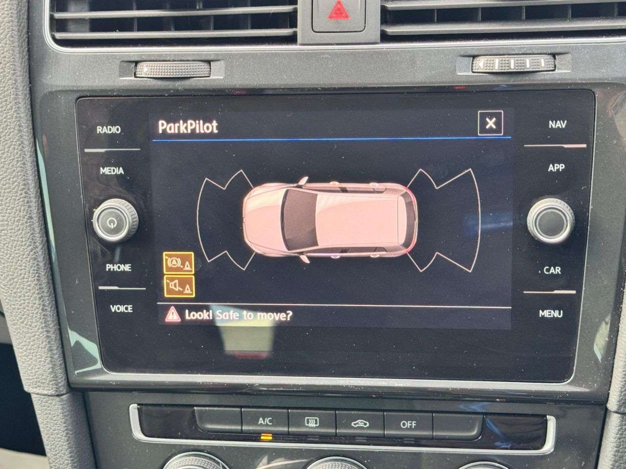 2019 VOLKSWAGEN GOLF 2019 VOLKSWAGEN GOLF