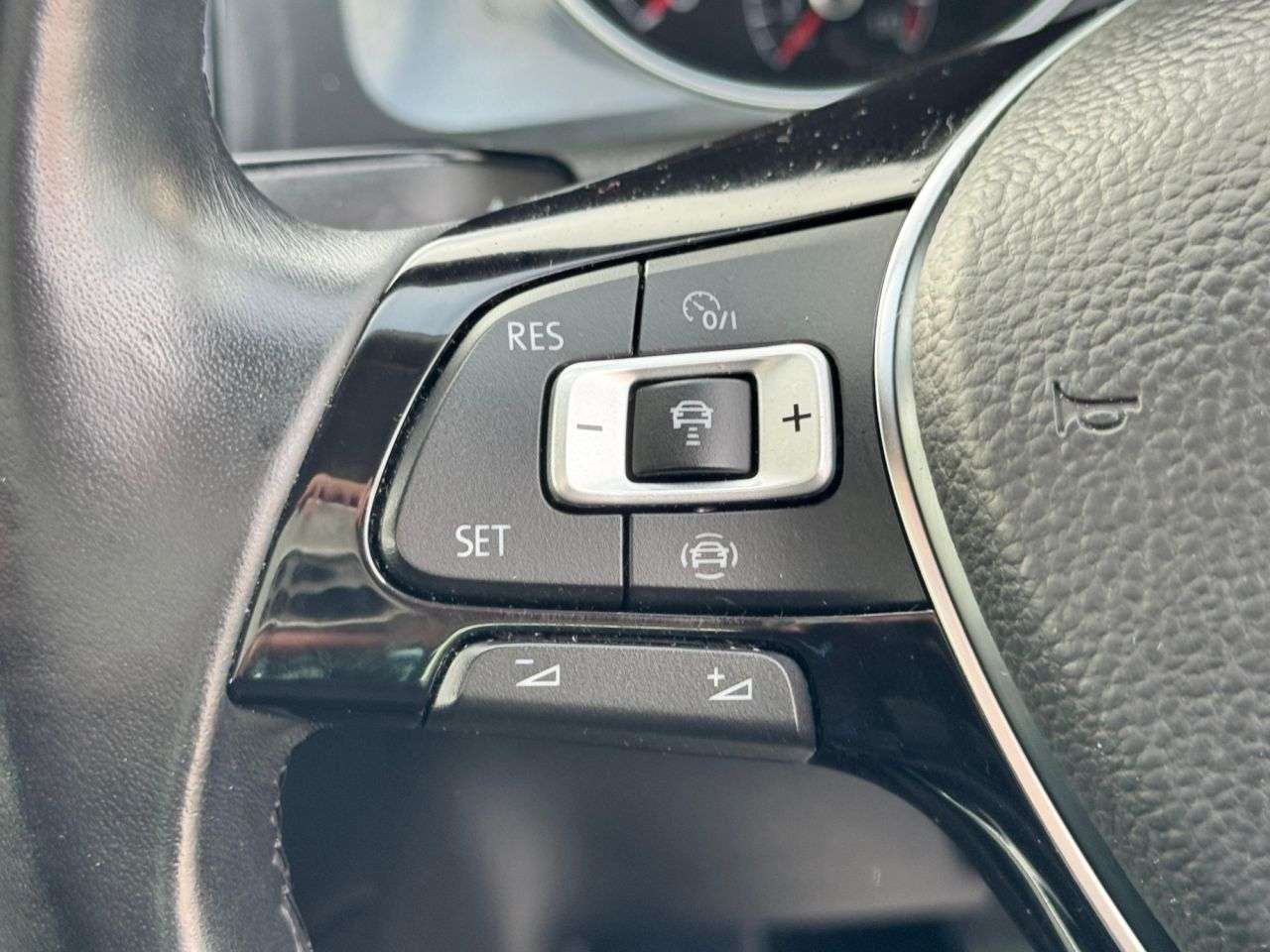 2019 VOLKSWAGEN GOLF 2019 VOLKSWAGEN GOLF