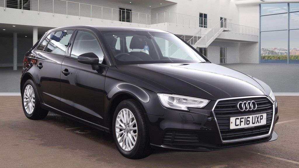 A 2016 AUDI A3 2.0 TDI SE Technik Sportback 5dr Diesel Manual Euro 6 (s/s) (150 ps) A 2016 AUDI A3 2.0 TDI SE Technik Sportback 5dr Diesel Manual Euro 6 (s/s) (150 ps)