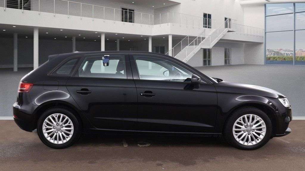 2016 AUDI A3 2016 AUDI A3