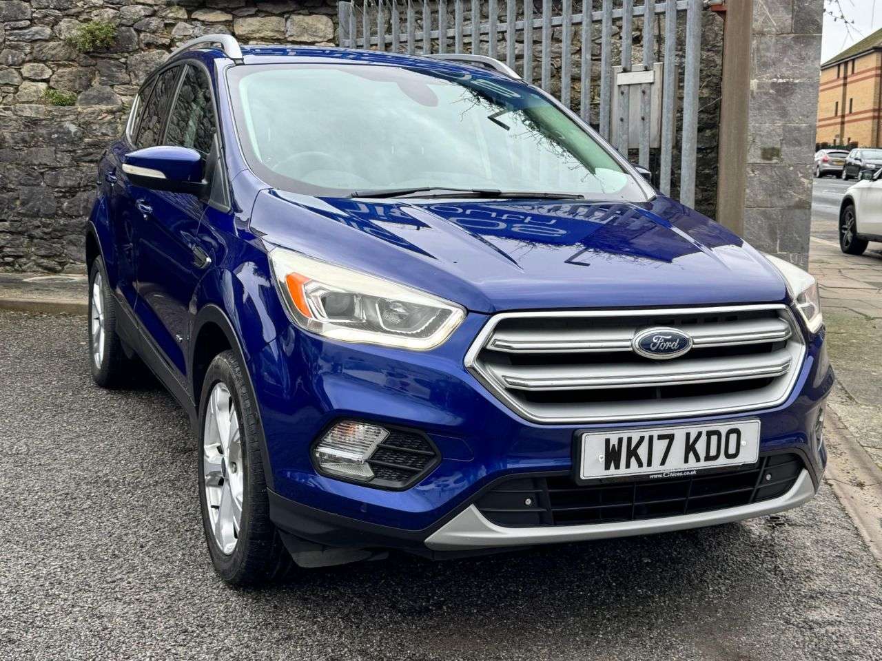 A 2017 FORD KUGA 2.0 TDCi Titanium SUV 5dr Diesel Manual AWD Euro 6 (s/s) (180 ps) A 2017 FORD KUGA 2.0 TDCi Titanium SUV 5dr Diesel Manual AWD Euro 6 (s/s) (180 ps)