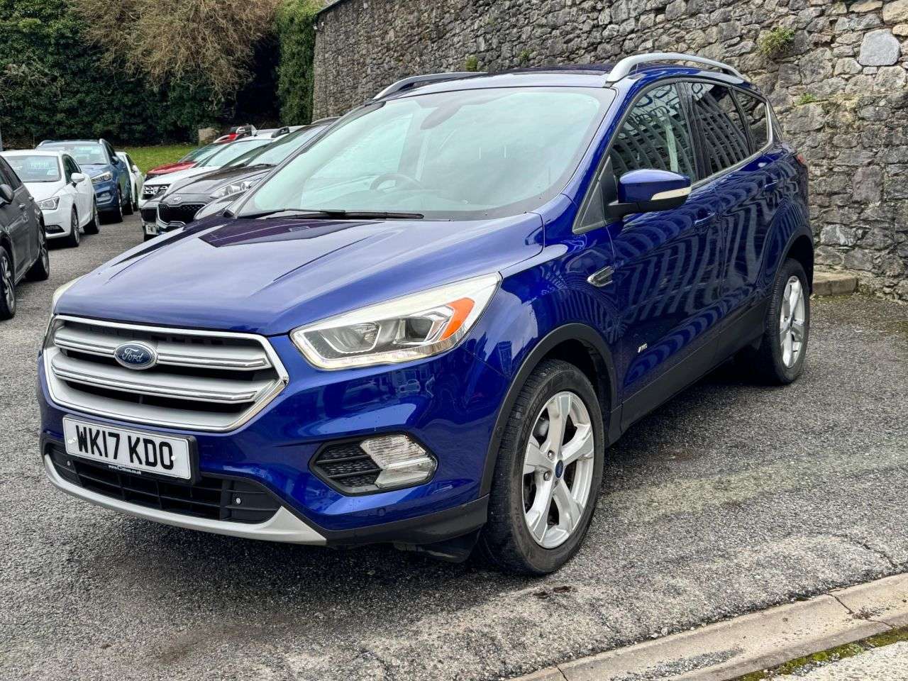 A 2017 FORD KUGA 2.0 TDCi Titanium SUV 5dr Diesel Manual AWD Euro 6 (s/s) (180 ps) A 2017 FORD KUGA 2.0 TDCi Titanium SUV 5dr Diesel Manual AWD Euro 6 (s/s) (180 ps)