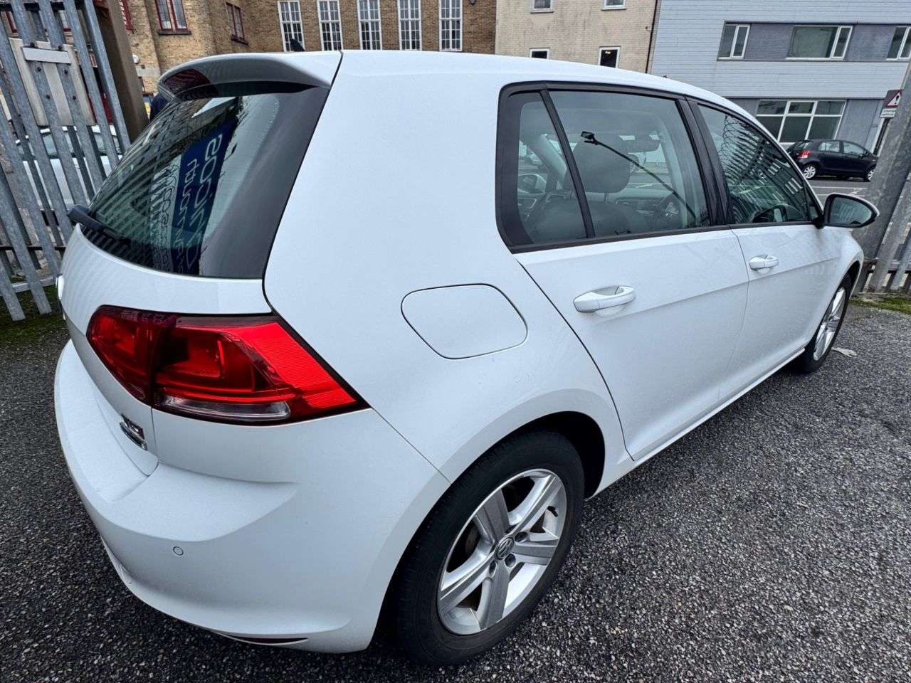 2017 VOLKSWAGEN GOLF 2017 VOLKSWAGEN GOLF