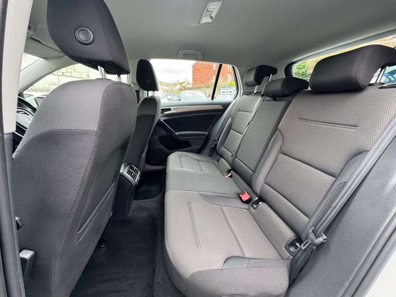 2017 VOLKSWAGEN GOLF 2017 VOLKSWAGEN GOLF