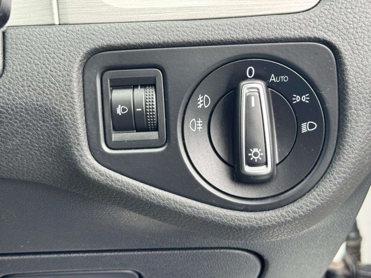 2017 VOLKSWAGEN GOLF 2017 VOLKSWAGEN GOLF