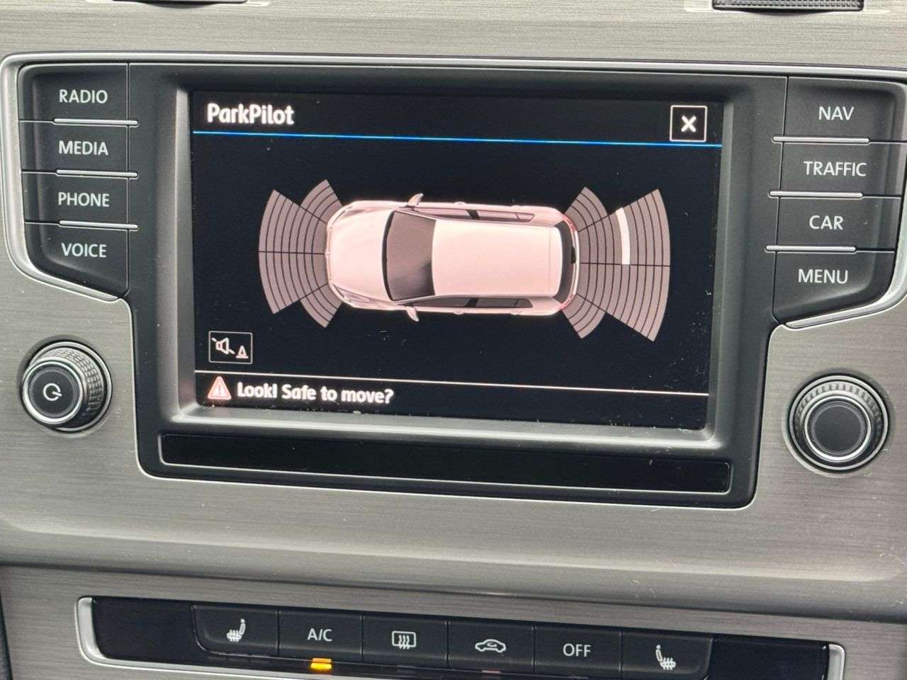 2017 VOLKSWAGEN GOLF 2017 VOLKSWAGEN GOLF