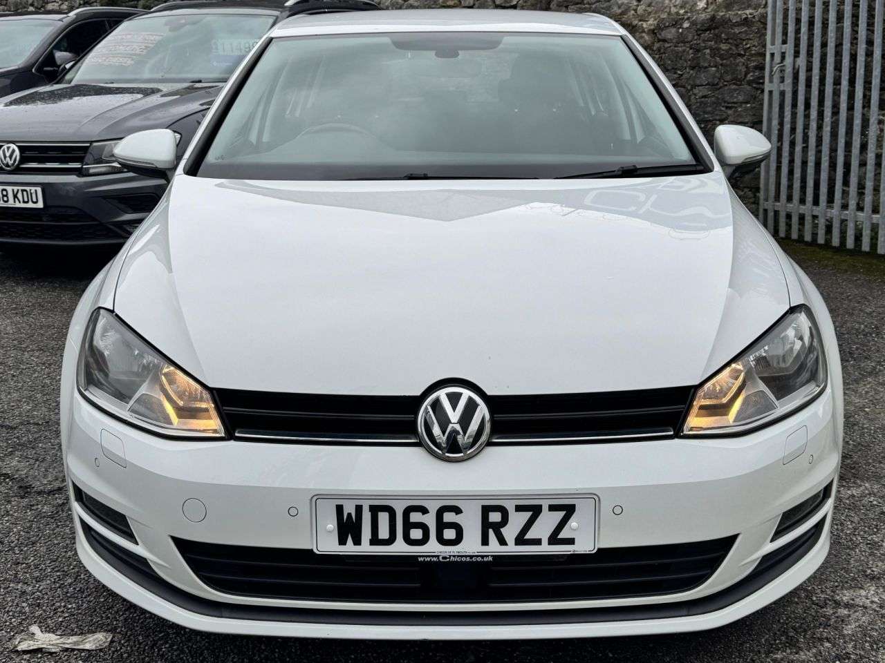 A 2017 VOLKSWAGEN GOLF 1.4 TSI BlueMotion Tech Match Edition Hatchback 5dr Petrol Manual Euro 6 (s A 2017 VOLKSWAGEN GOLF 1.4 TSI BlueMotion Tech Match Edition Hatchback 5dr Petrol Manual Euro 6 (s