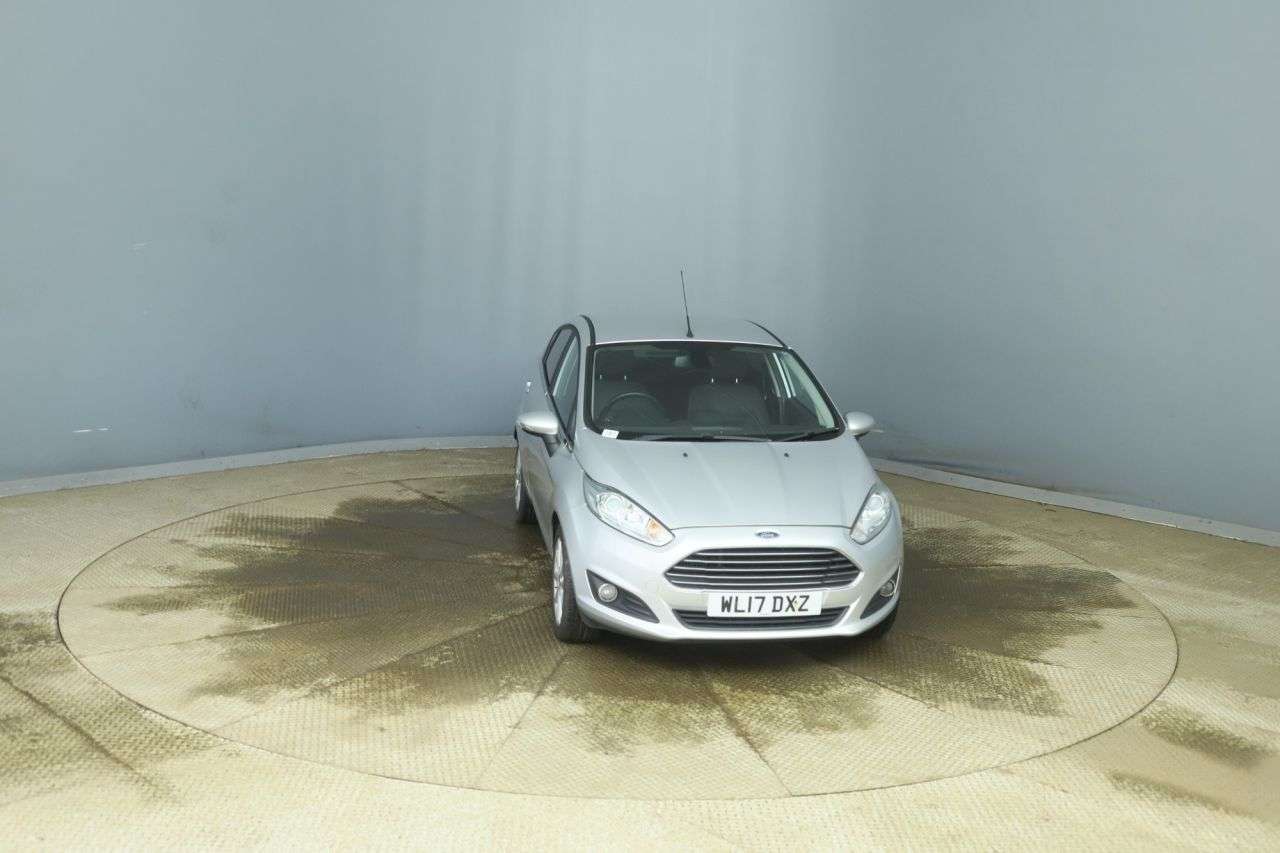 A 2017 FORD FIESTA 1.0T EcoBoost Titanium Hatchback 5dr Petrol Manual Euro 6 (s/s) (125 ps) A 2017 FORD FIESTA 1.0T EcoBoost Titanium Hatchback 5dr Petrol Manual Euro 6 (s/s) (125 ps)