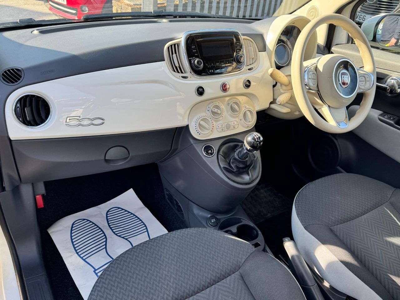 2017 FIAT 500 2017 FIAT 500