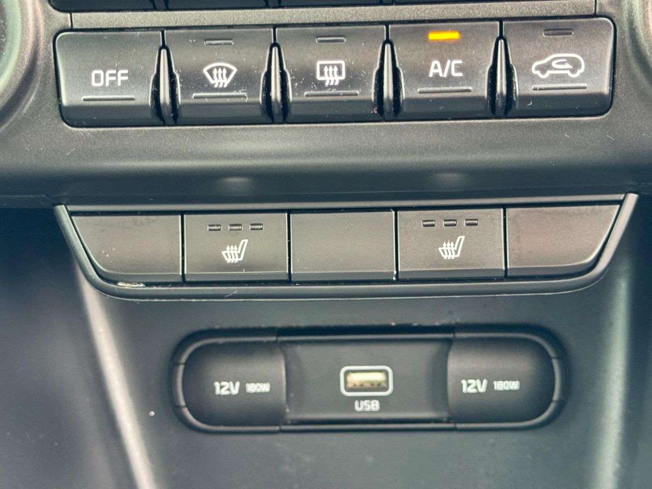 2018 KIA SPORTAGE 2018 KIA SPORTAGE