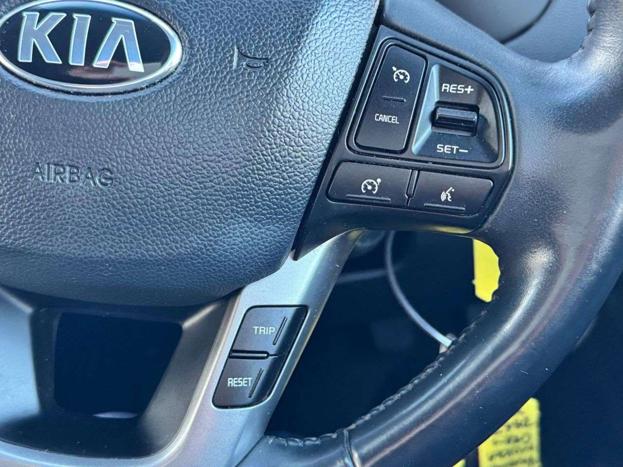 2016 KIA RIO 2016 KIA RIO