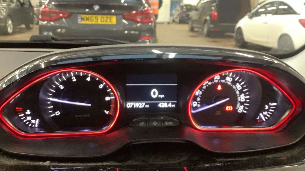 2016 PEUGEOT 2008 2016 PEUGEOT 2008