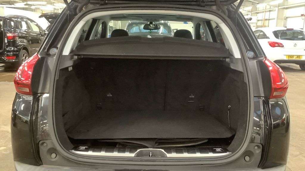 2016 PEUGEOT 2008 2016 PEUGEOT 2008