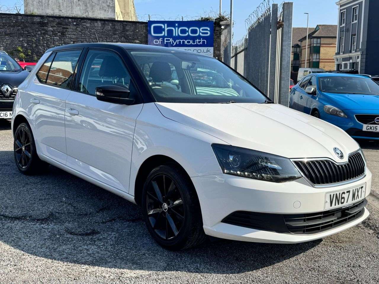A 2017 SKODA FABIA 1.0 TSI Colour Edition Hatchback 5dr Petrol Manual Euro 6 (s/s) (95 ps) A 2017 SKODA FABIA 1.0 TSI Colour Edition Hatchback 5dr Petrol Manual Euro 6 (s/s) (95 ps)