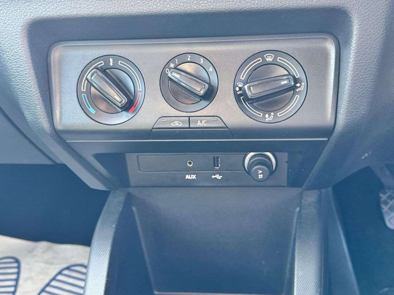 2017 SKODA FABIA 2017 SKODA FABIA