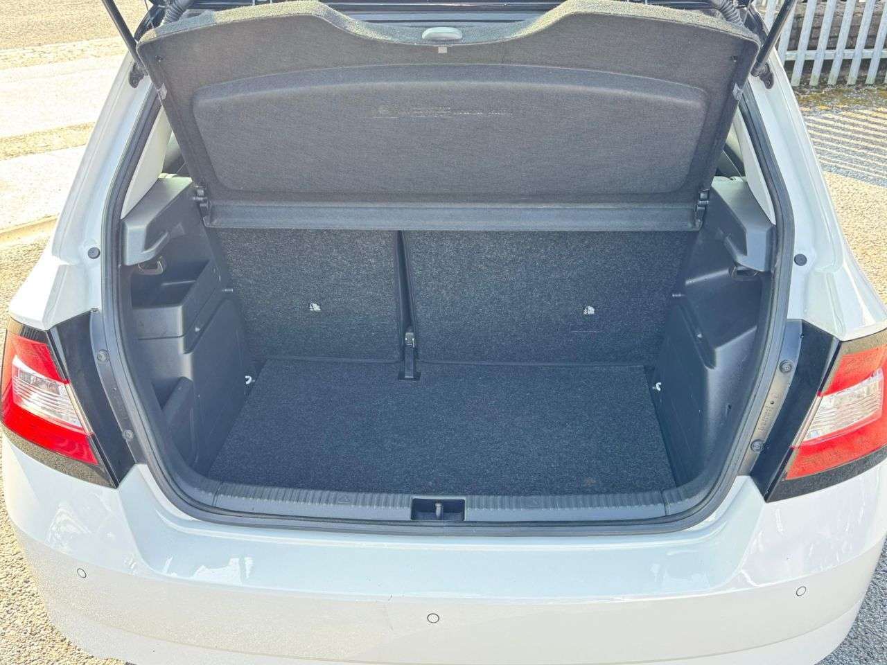 2017 SKODA FABIA 2017 SKODA FABIA