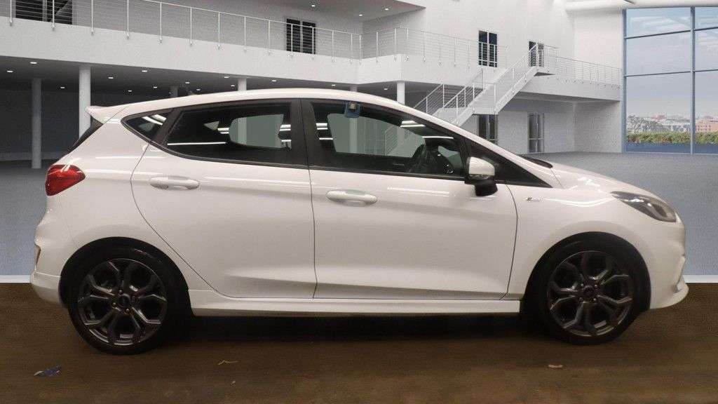A 2018 FORD FIESTA 1.0T EcoBoost ST-Line Hatchback 5dr Petrol Manual Euro 6 (s/s) (140 ps) A 2018 FORD FIESTA 1.0T EcoBoost ST-Line Hatchback 5dr Petrol Manual Euro 6 (s/s) (140 ps)