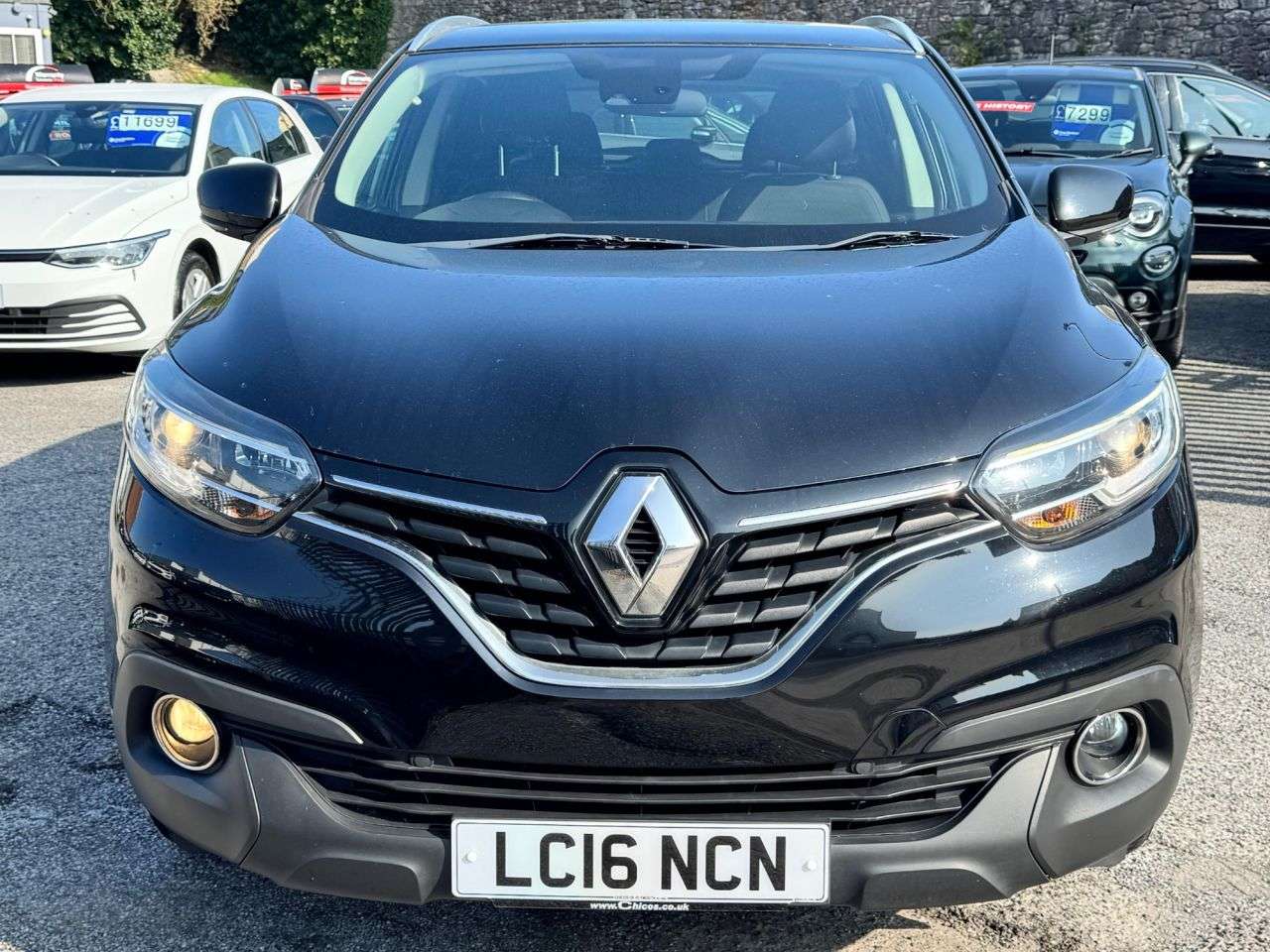 A 2016 RENAULT KADJAR 1.5 dCi Dynamique Nav SUV 5dr Diesel Manual Euro 6 (s/s) (110 ps) A 2016 RENAULT KADJAR 1.5 dCi Dynamique Nav SUV 5dr Diesel Manual Euro 6 (s/s) (110 ps)