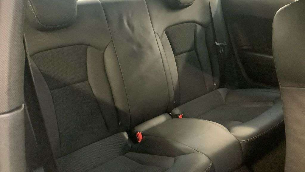 2015 AUDI A1 2015 AUDI A1