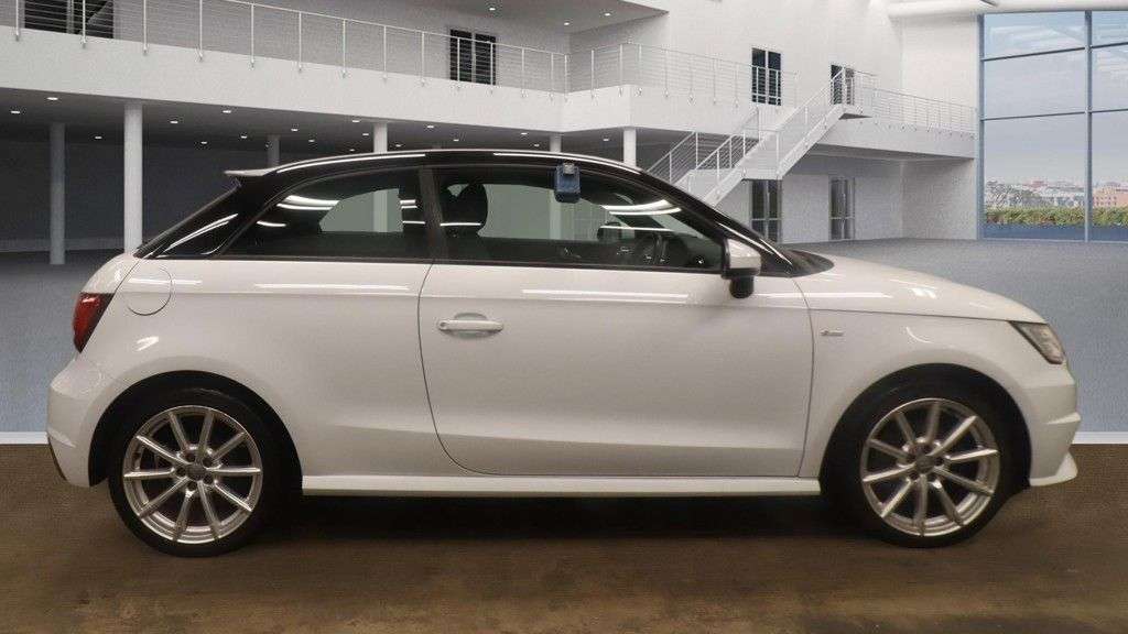 2015 AUDI A1 2015 AUDI A1