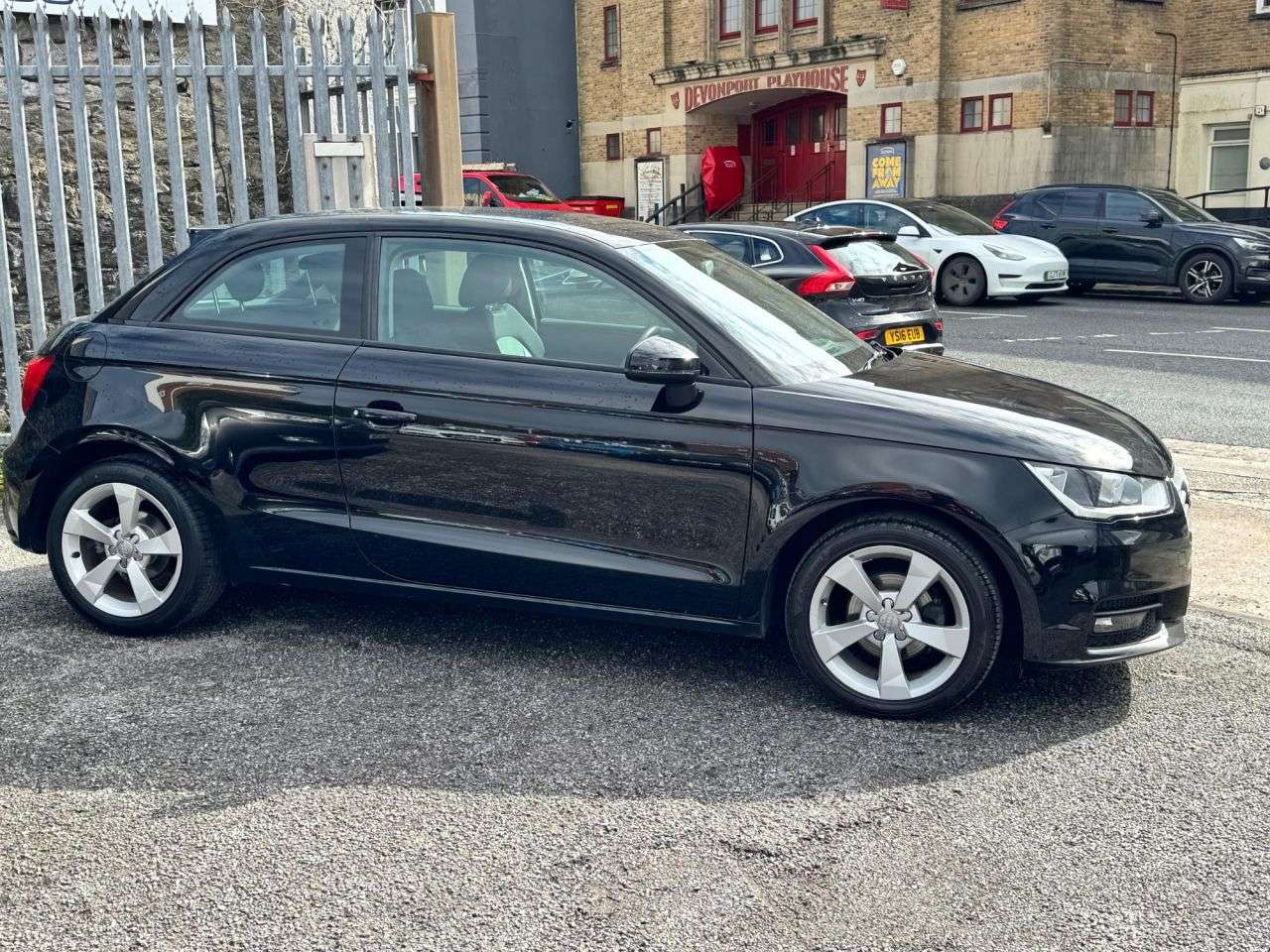 A 2016 AUDI A1 1.0 TFSI Sport Hatchback 3dr Petrol Manual Euro 6 (s/s) (95 ps) A 2016 AUDI A1 1.0 TFSI Sport Hatchback 3dr Petrol Manual Euro 6 (s/s) (95 ps)