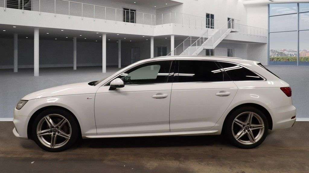 2017 AUDI A4 AVANT 2017 AUDI A4 AVANT