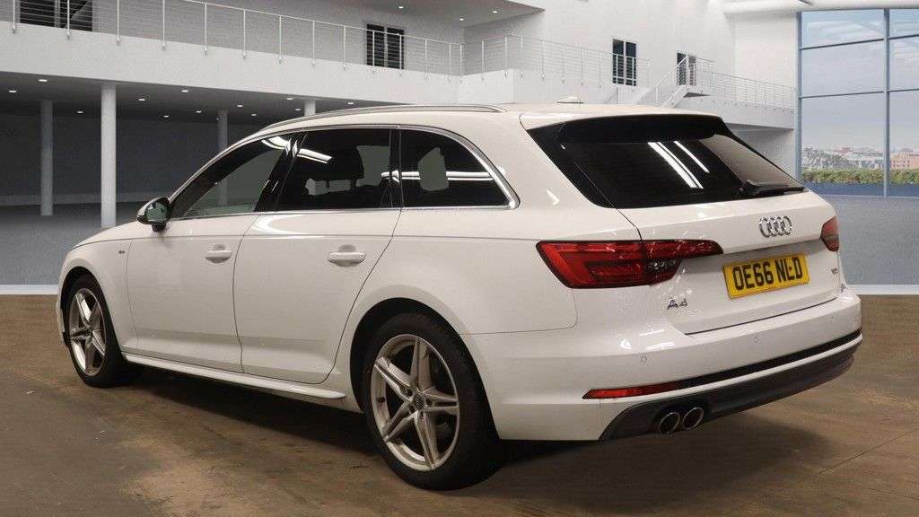 2017 AUDI A4 AVANT 2017 AUDI A4 AVANT